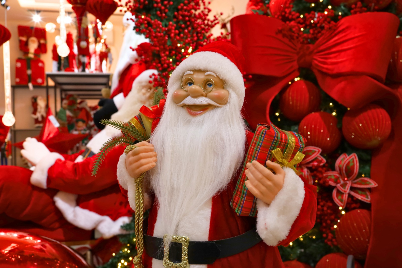 Papai Noel Decorativo Vermelho e Branco