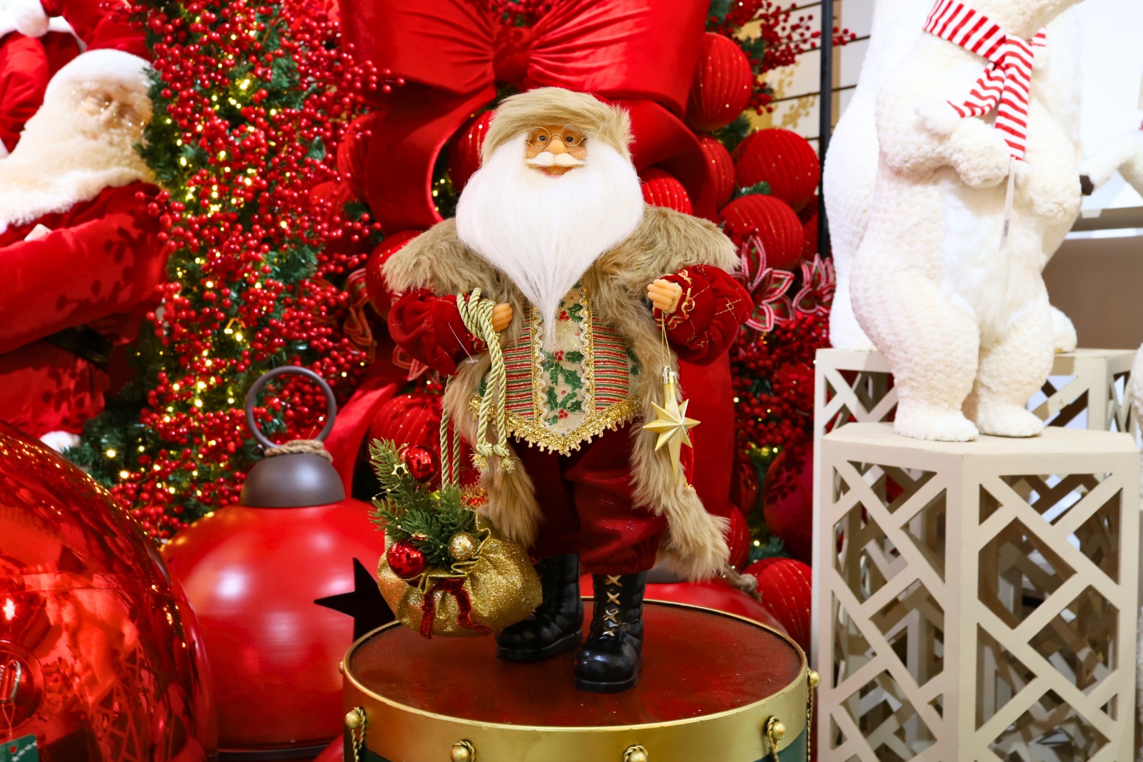Papai Noel Decorativo Vermelho e Marrom